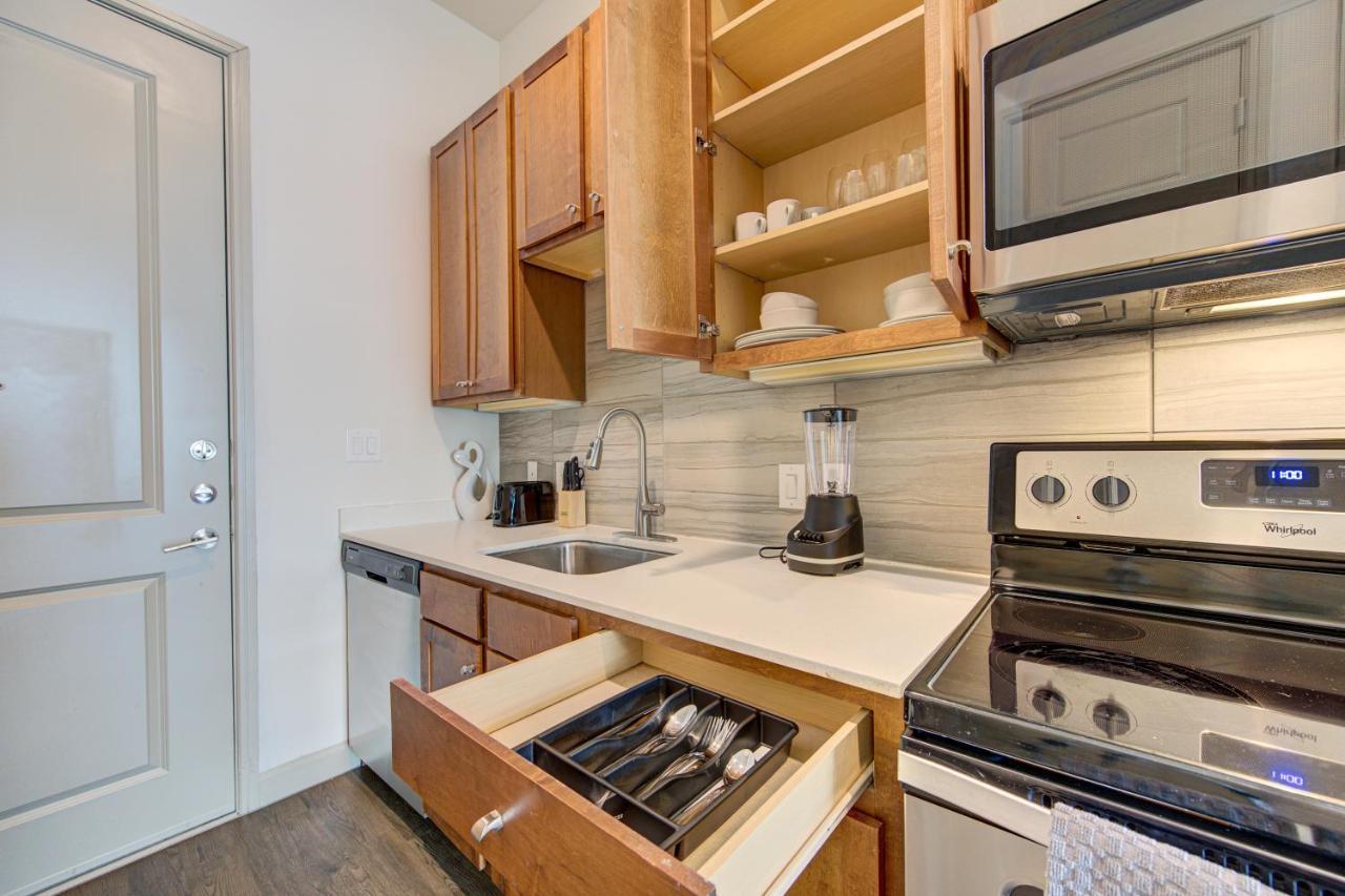 Trendy Downtown 1Bd/Freeparking/Wi-Fi/Pool Apartment Houston Luaran gambar