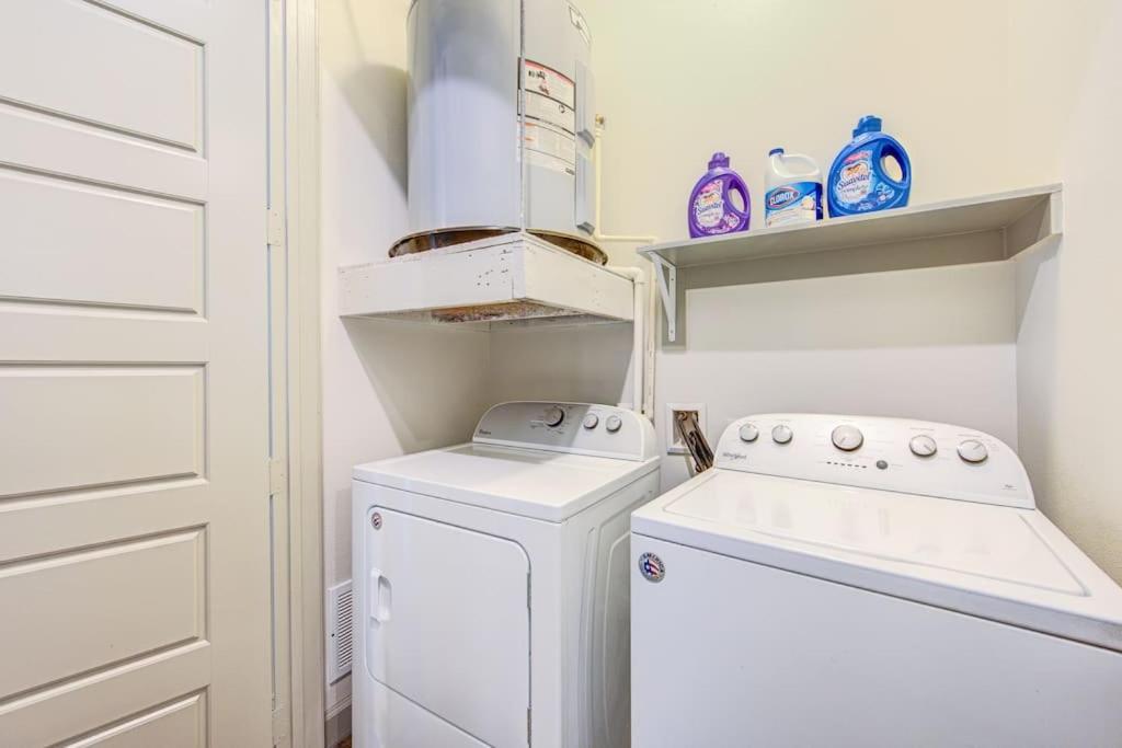 Trendy Downtown 1Bd/Freeparking/Wi-Fi/Pool Apartment Houston Luaran gambar